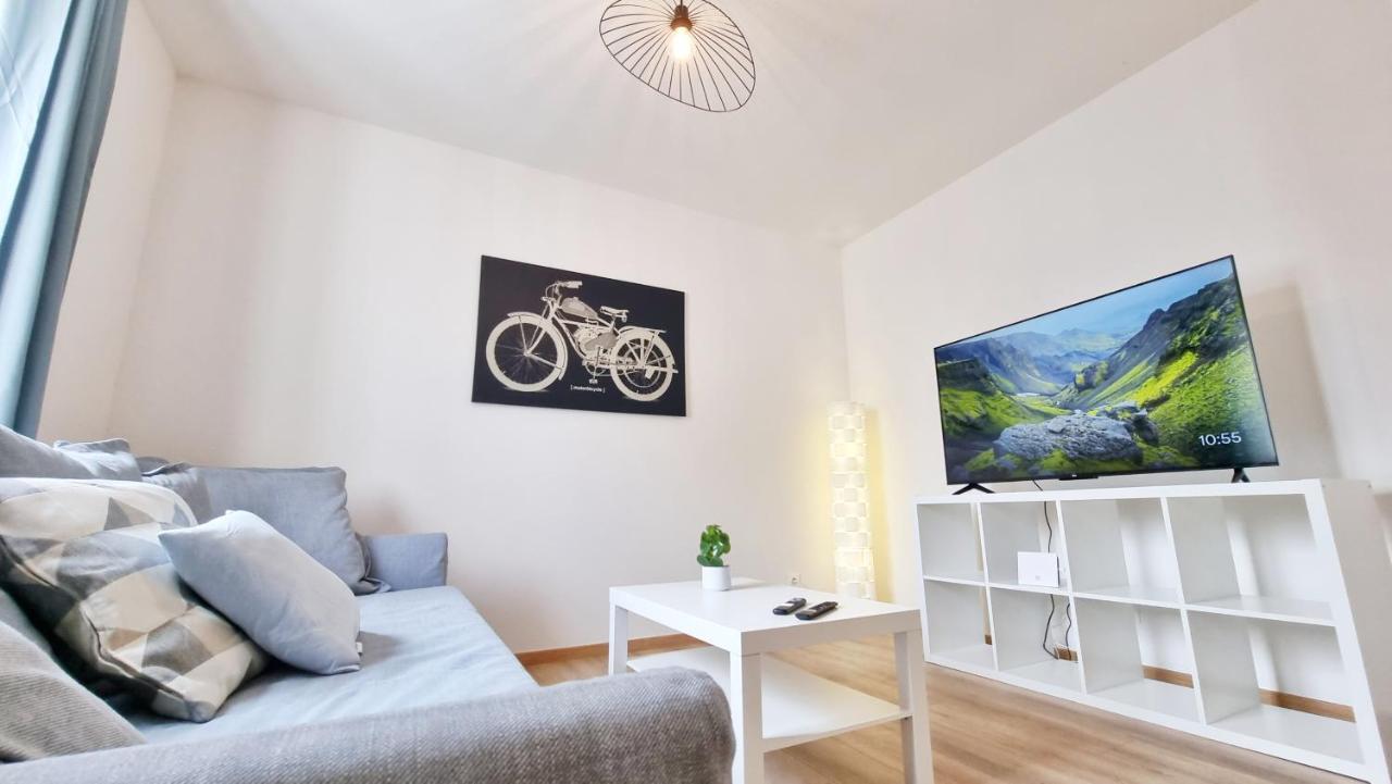 Chez Jm - Calme - Chic - Fibre - Relax Bnb ミュルーズ エクステリア 写真